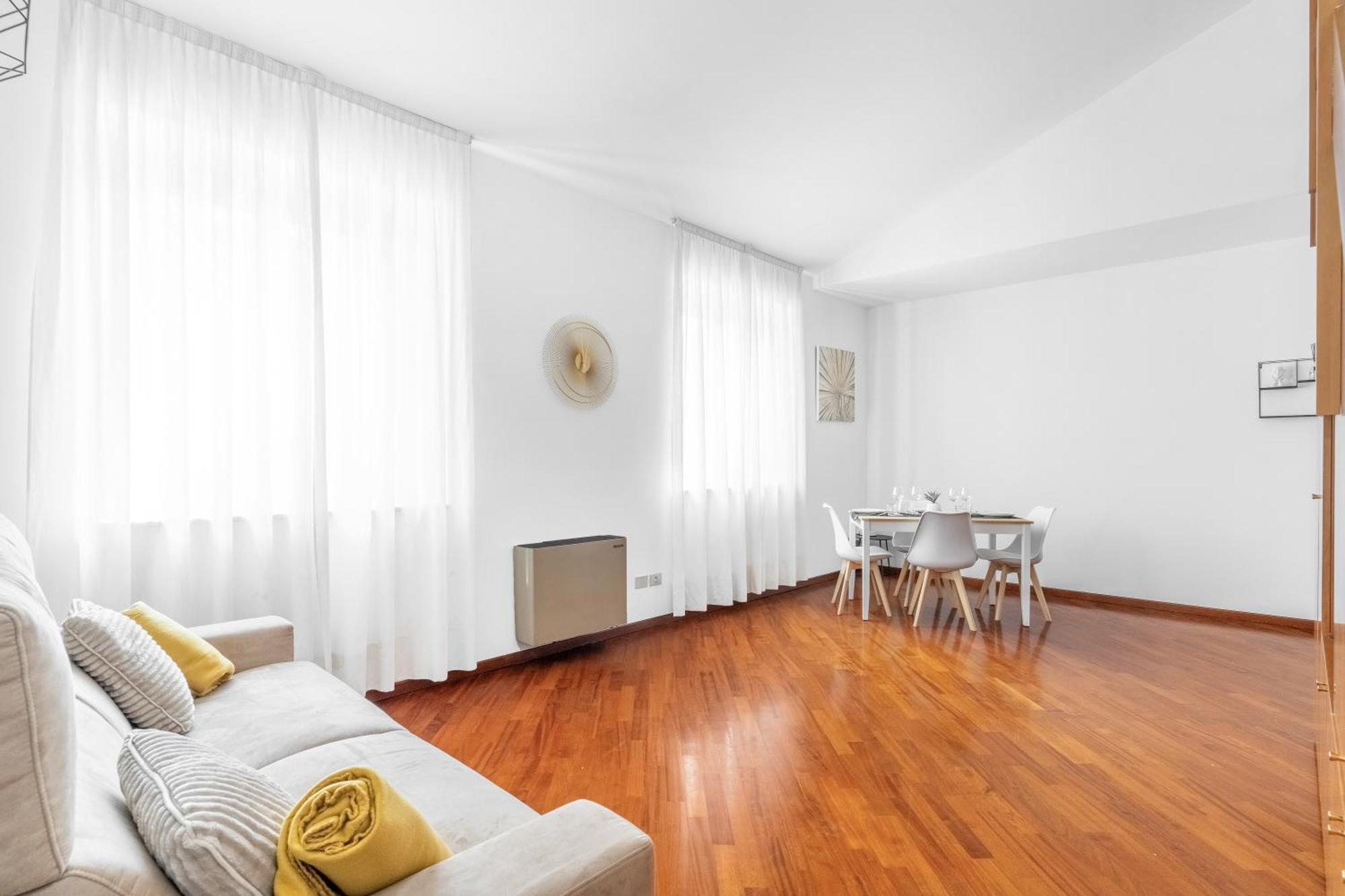Central Luxurious Apartment Duomo A/C-Wi-Fi Free Milan Extérieur photo